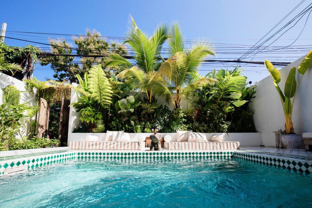 Zero chiangmai Hotel Chiang Mai Esterno foto