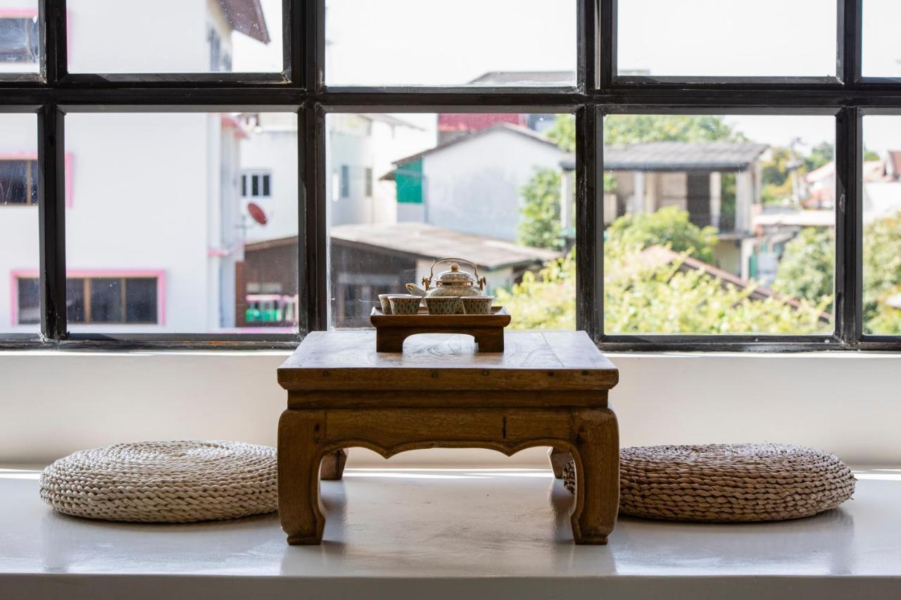 Zero chiangmai Hotel Chiang Mai Esterno foto